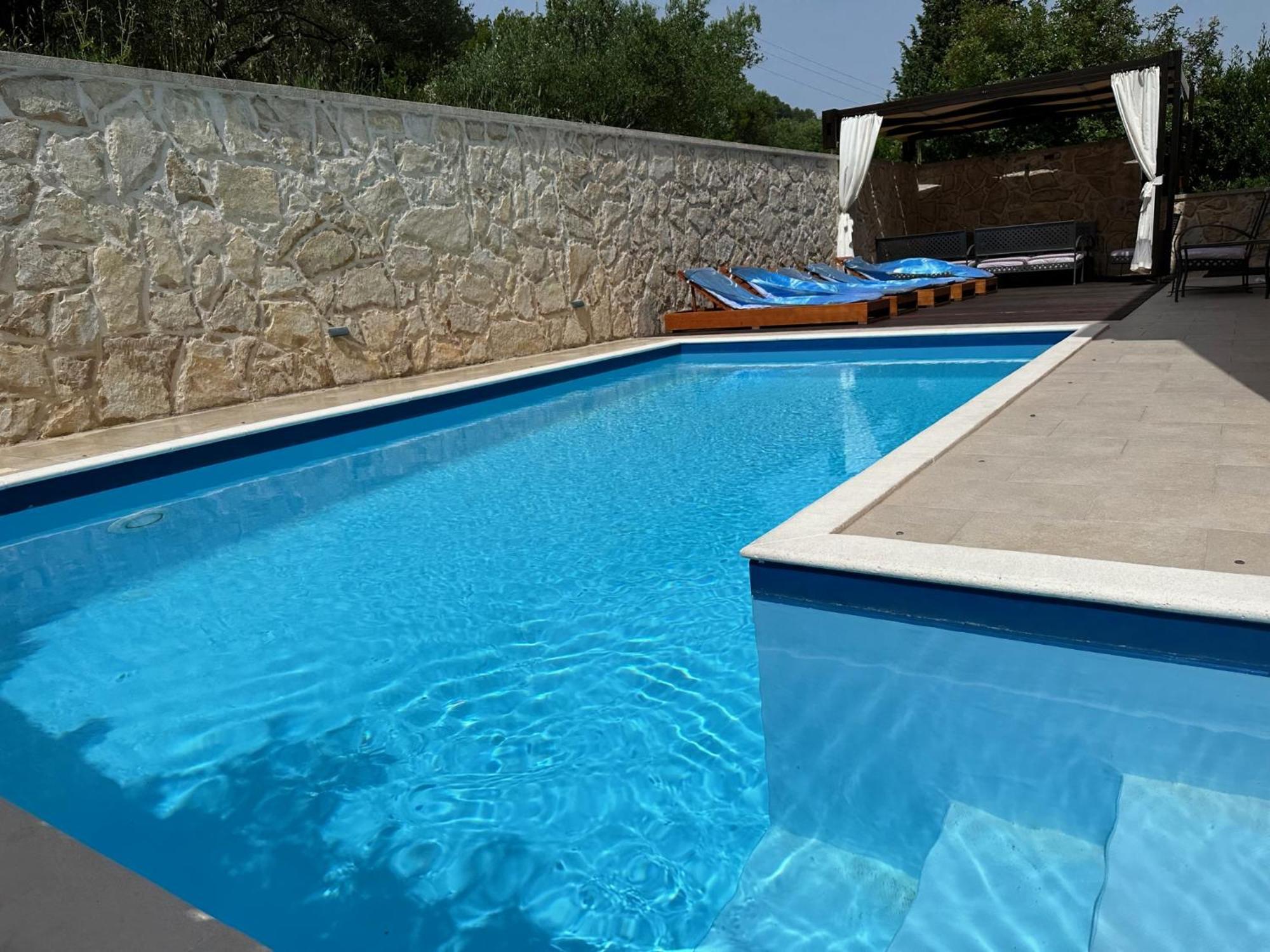 Duplex Apartment With Private Swimming Pool Preko Exterior photo